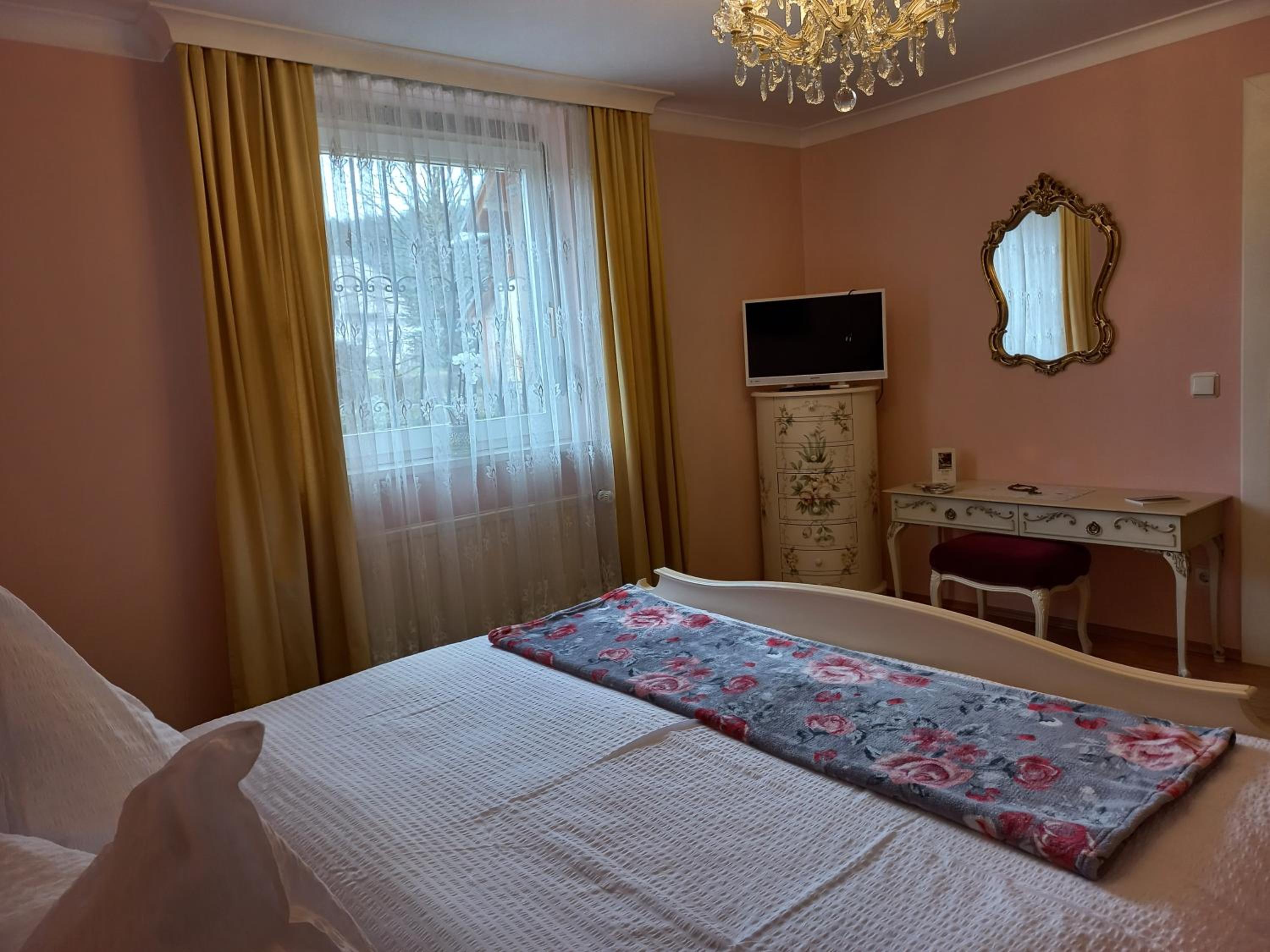 Ferienwohnung Felicitas mit Sauna by Appartementhaus Theresia