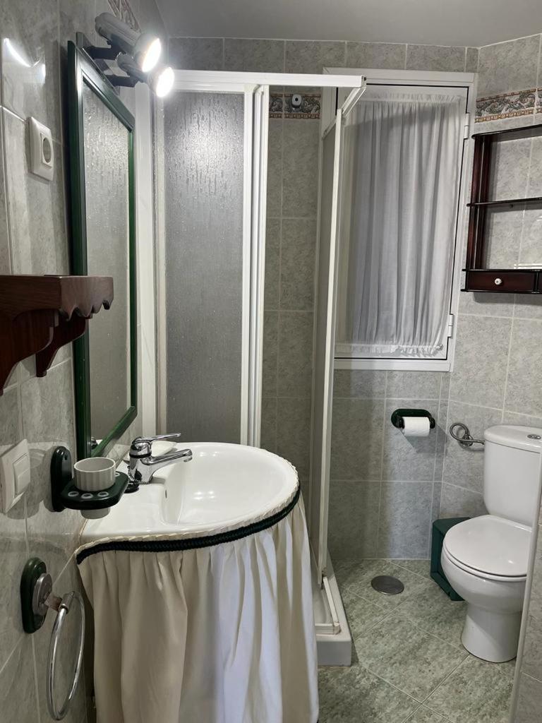 Lyrioshomes Precioso Apartamento Puerto de Estepona