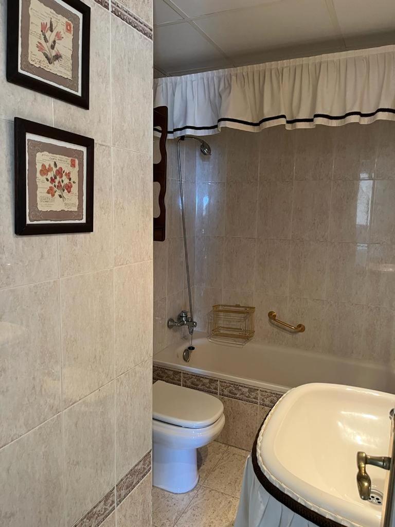 Lyrioshomes Precioso Apartamento Puerto de Estepona
