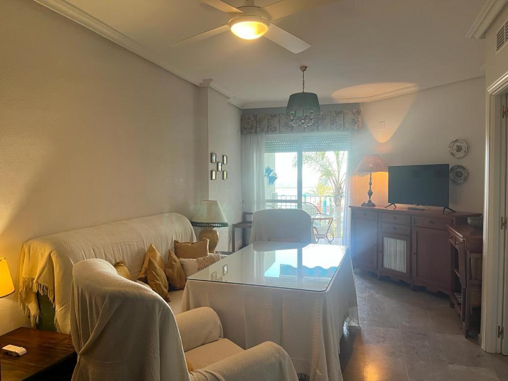 Lyrioshomes Precioso Apartamento Puerto de Estepona