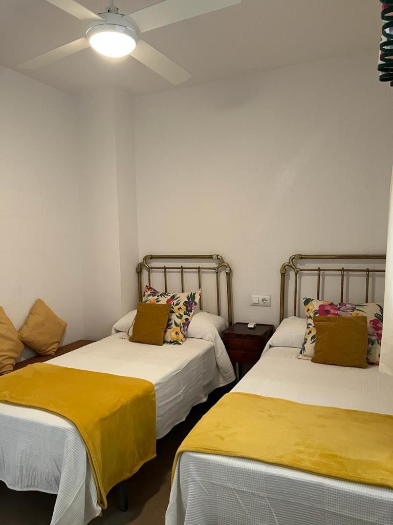 Lyrioshomes Precioso Apartamento Puerto de Estepona