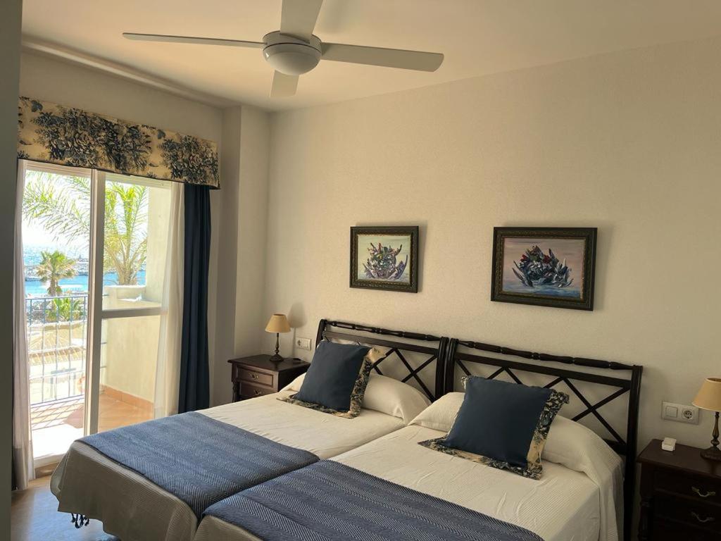 Lyrioshomes Precioso Apartamento Puerto de Estepona