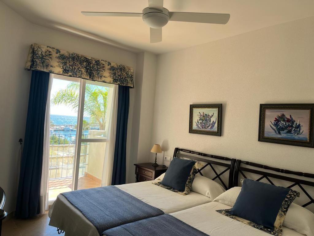 Lyrioshomes Precioso Apartamento Puerto de Estepona