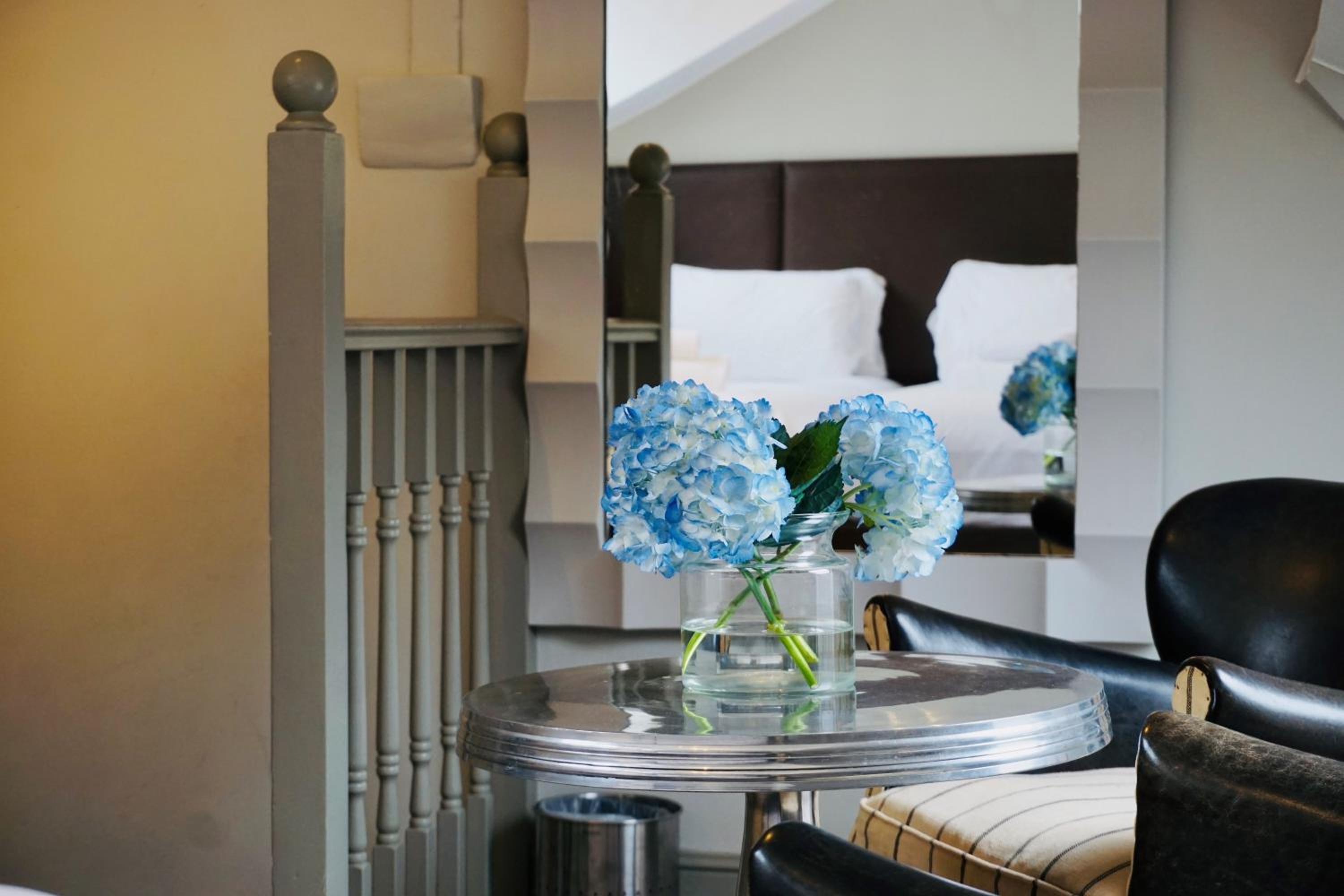 The Tophams Hotel 15