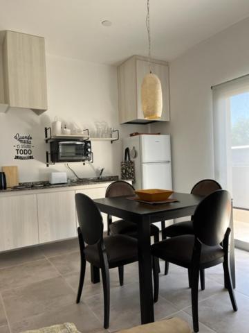 Portal del Aguaribay, Complejo Boutique