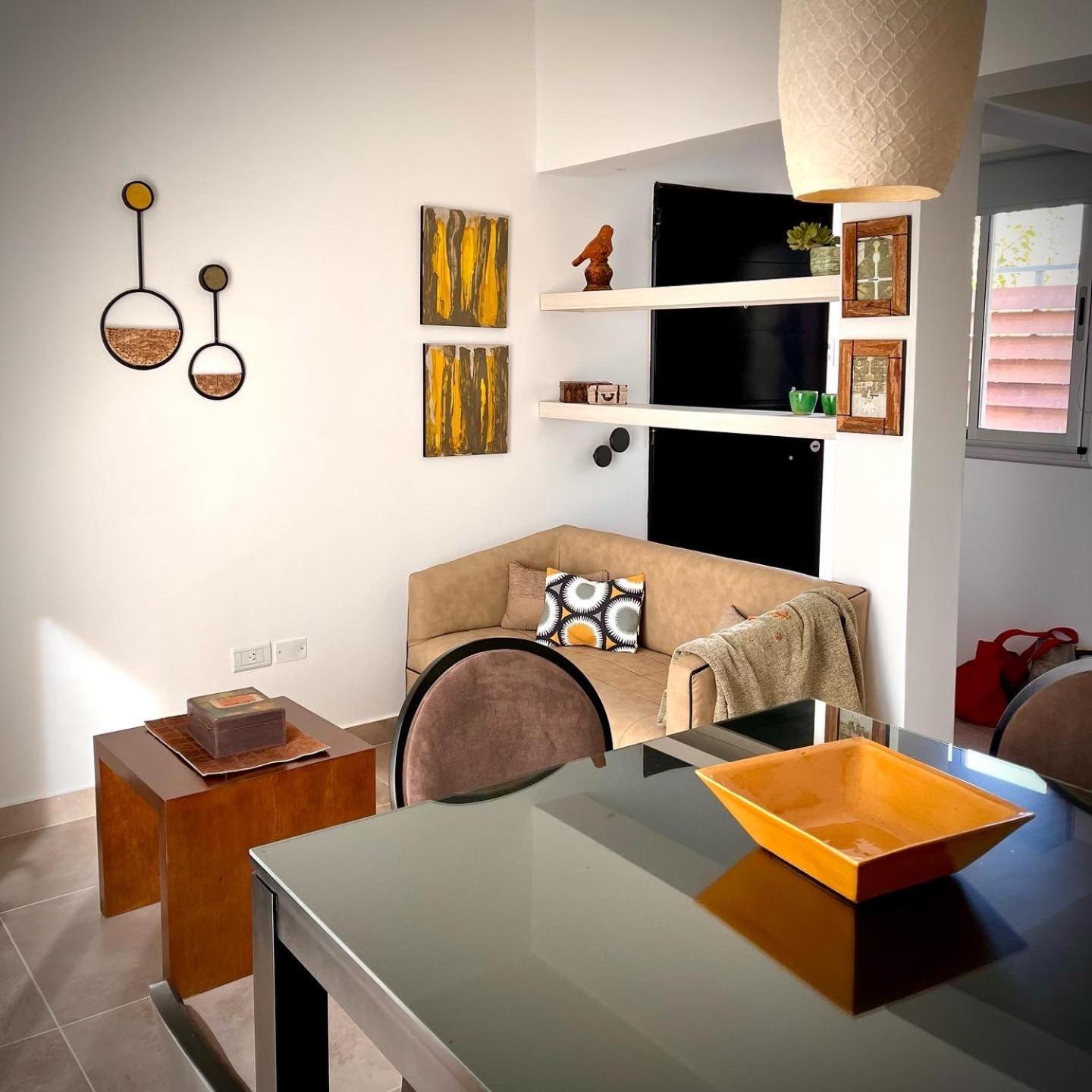 Portal del Aguaribay, Complejo Boutique