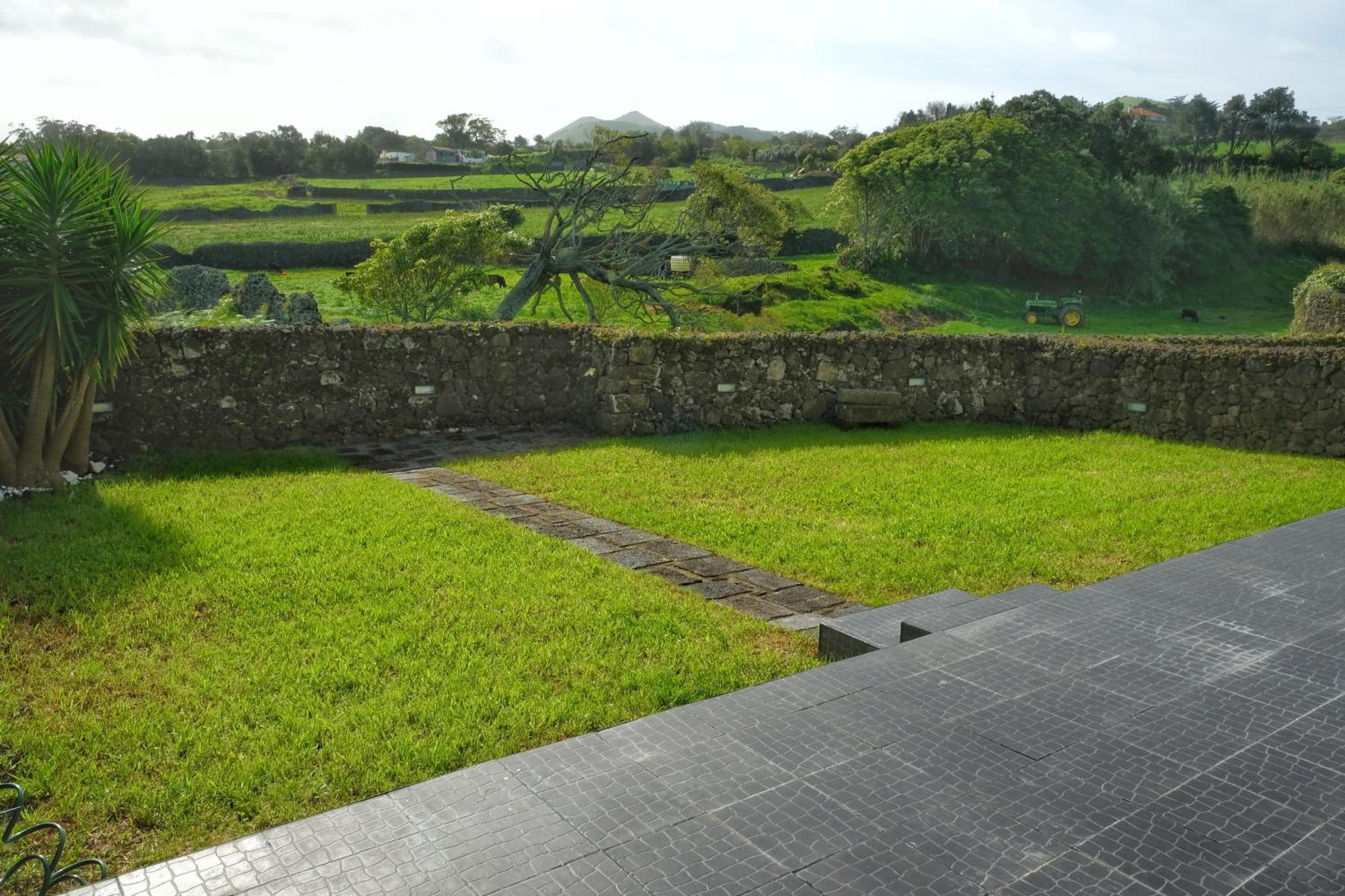 Capelas Garden