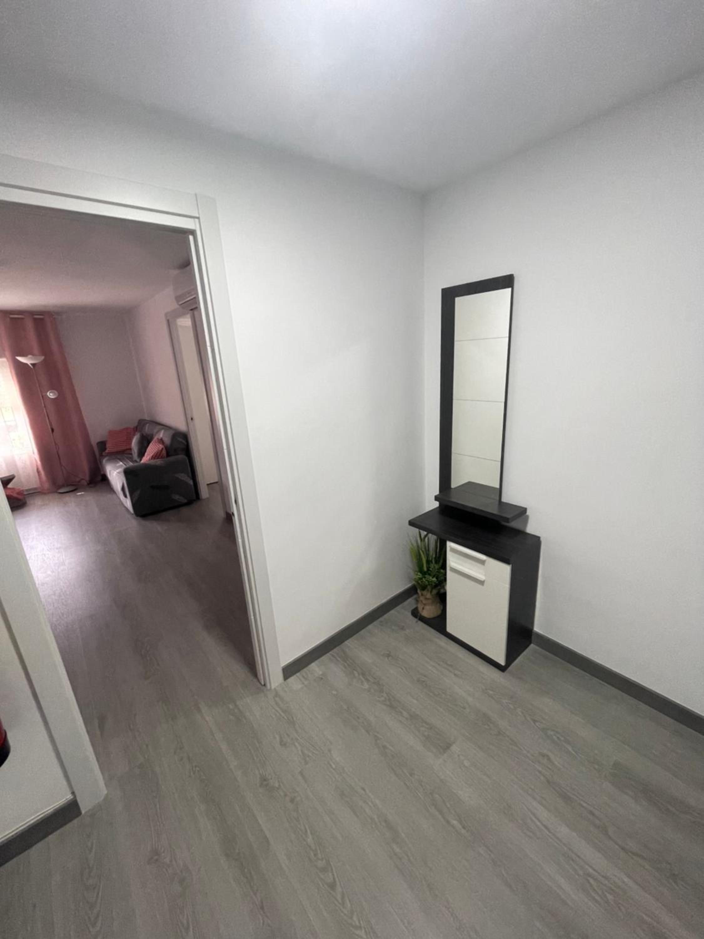 Torrejon de Ardoz Vacations - Como en casa en el centro de Torrejon - Property Image 4