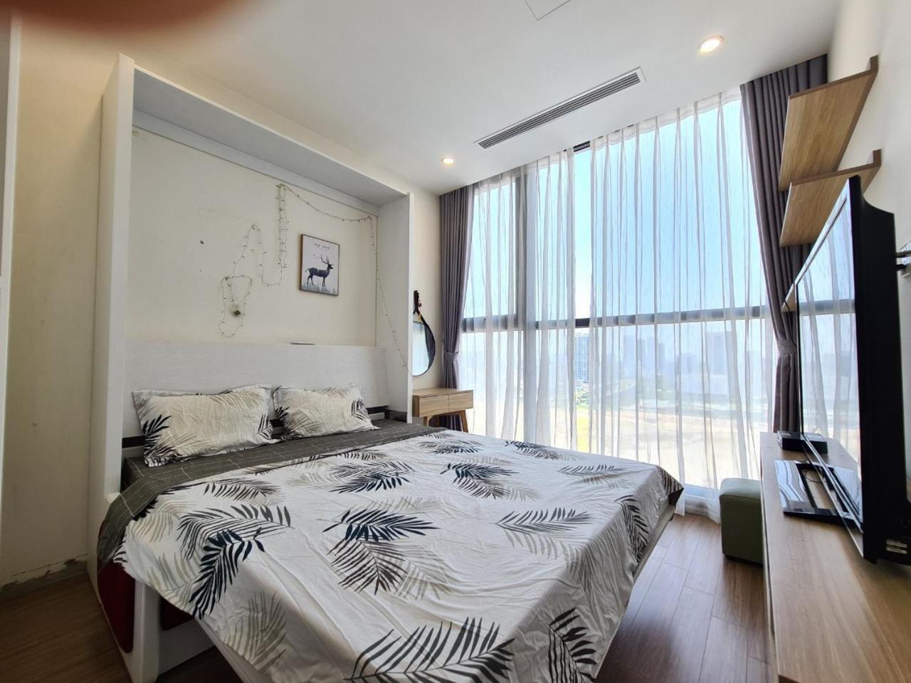 Vincom Plaza Vinhomes Sky Lake Phạm Hùng Mỹ Đình
