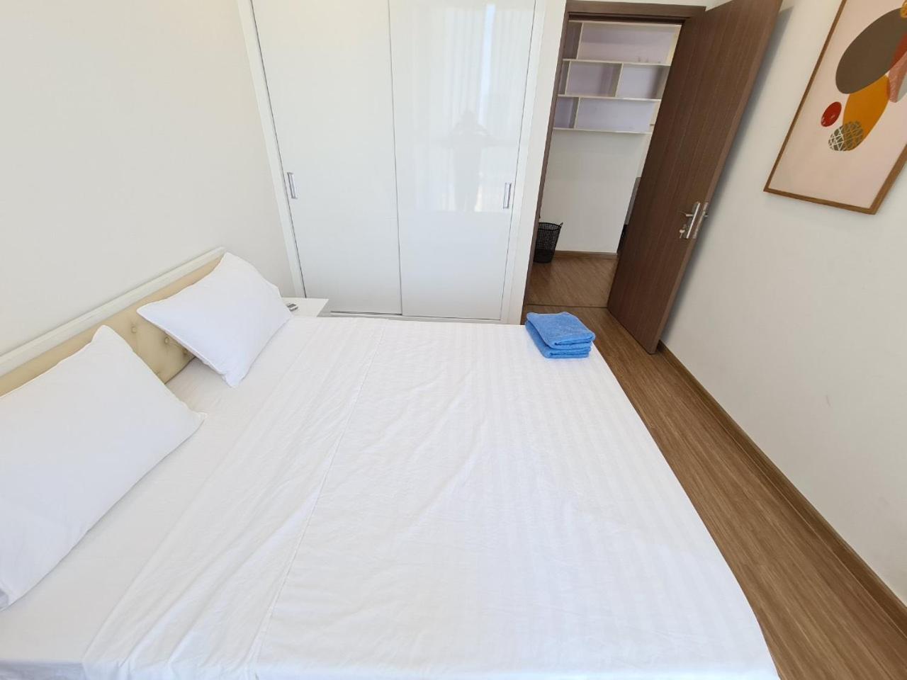 Vincom Plaza Vinhomes Sky Lake Phạm Hùng Mỹ Đình