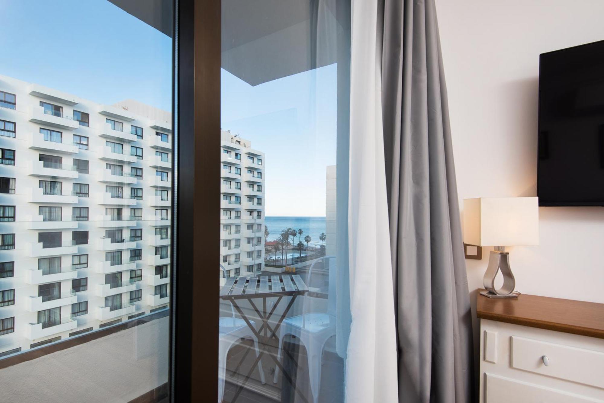 ALOHA MARINA Private APARTMENT 1st line Ocean Beach CARIHUELA