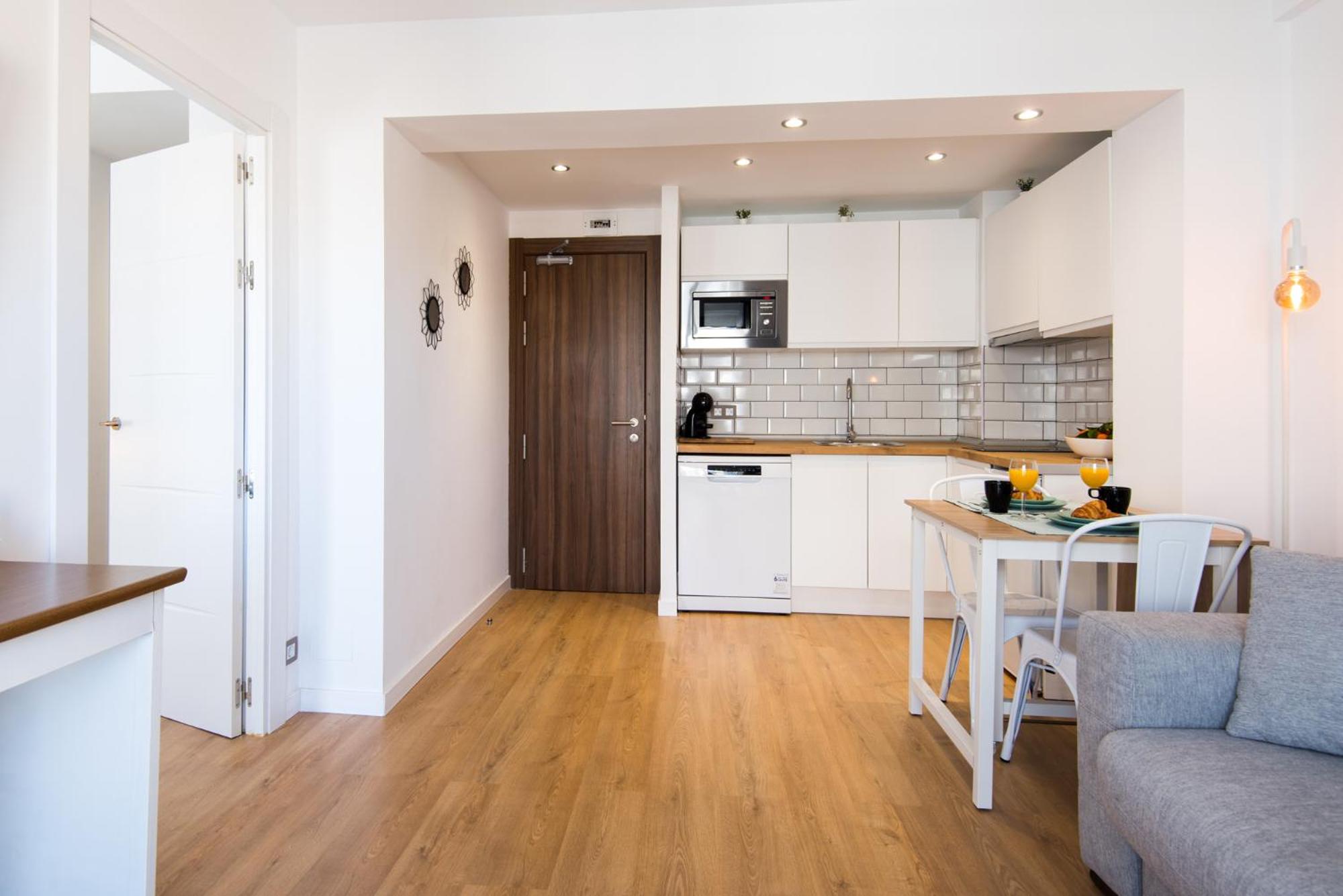 ALOHA MARINA Private APARTMENT 1st line Ocean Beach CARIHUELA