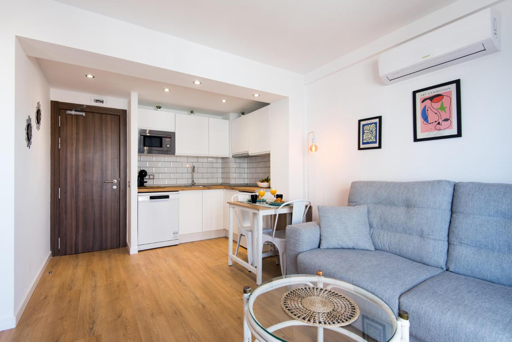 ALOHA MARINA Private APARTMENT 1st line Ocean Beach CARIHUELA