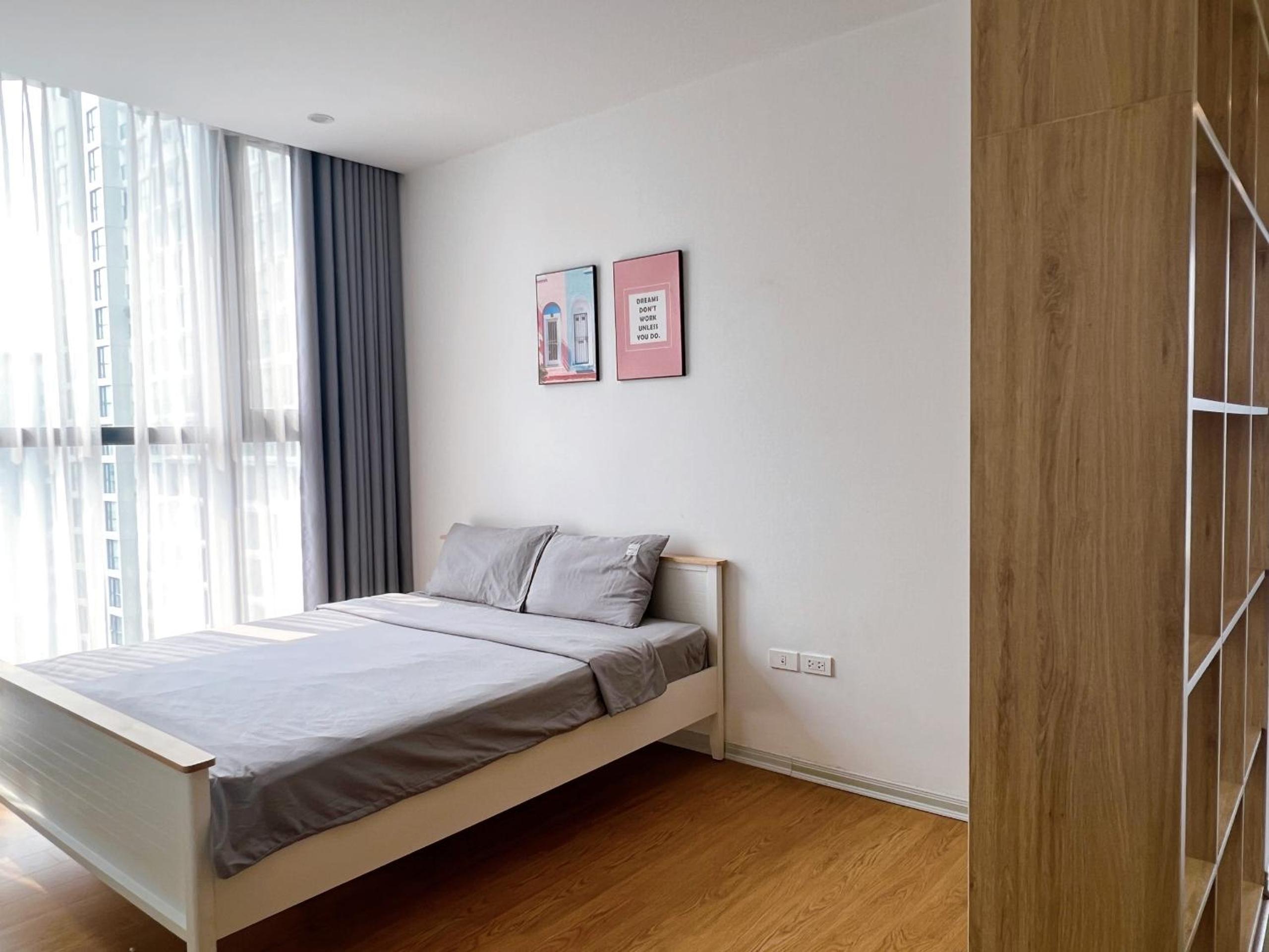 Vincom Plaza Vinhomes Sky Lake Phạm Hùng Mỹ Đình