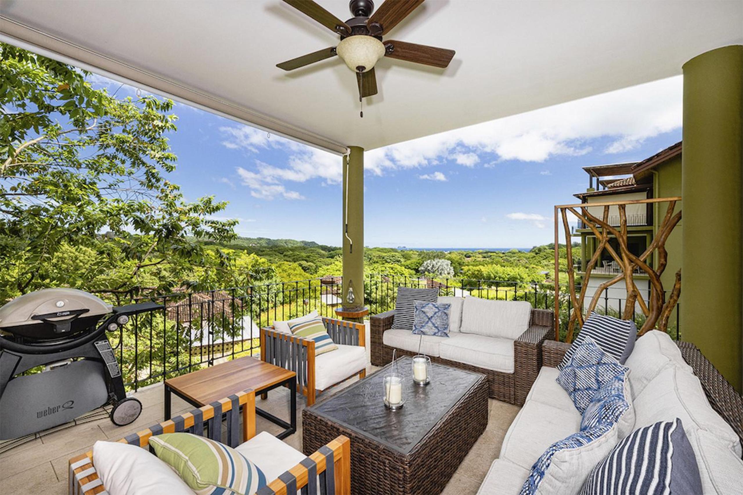 Modern 3BR Condo with Partial Ocean View - Carao - Reserva Conchal Golf Resort