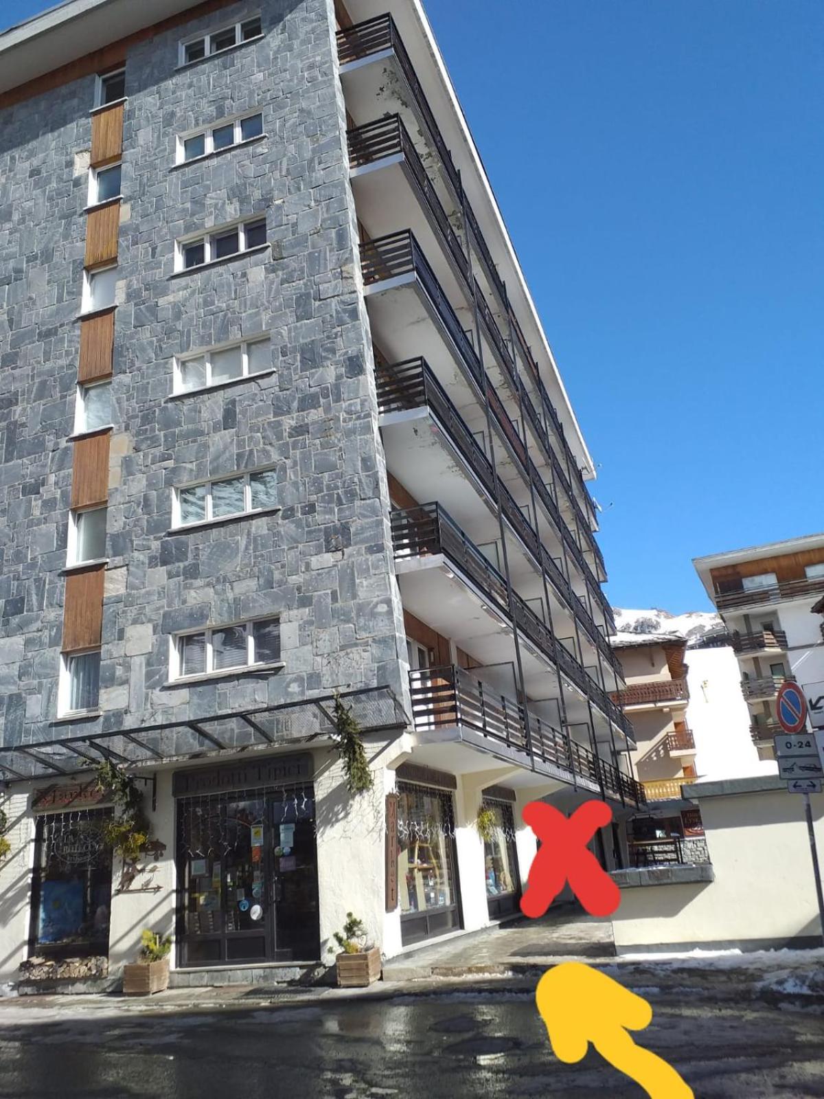 Appartamento rinnovato centralissimo a Cervinia view 5