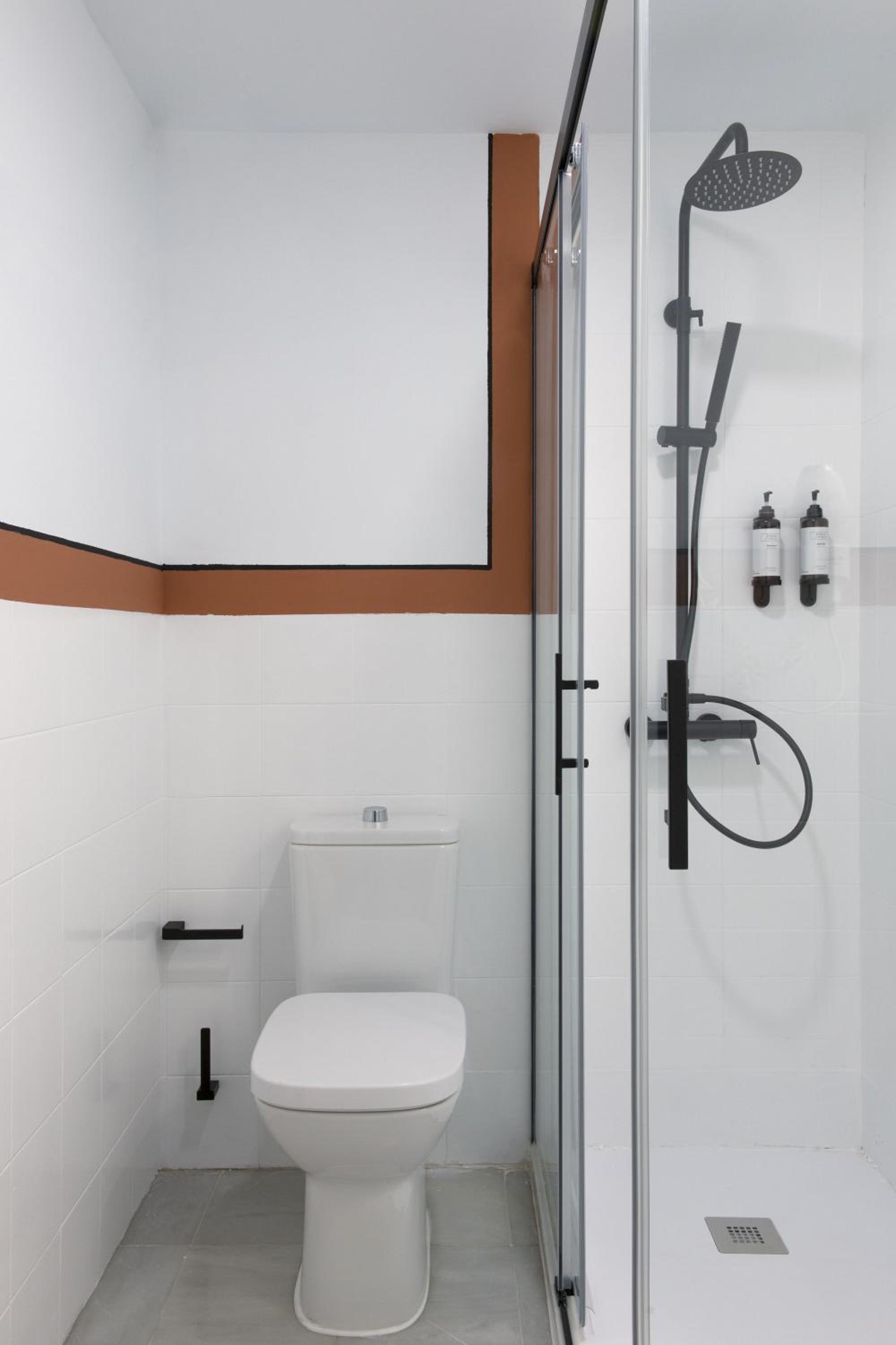 Triana Boutique Apartments by Hommyhome