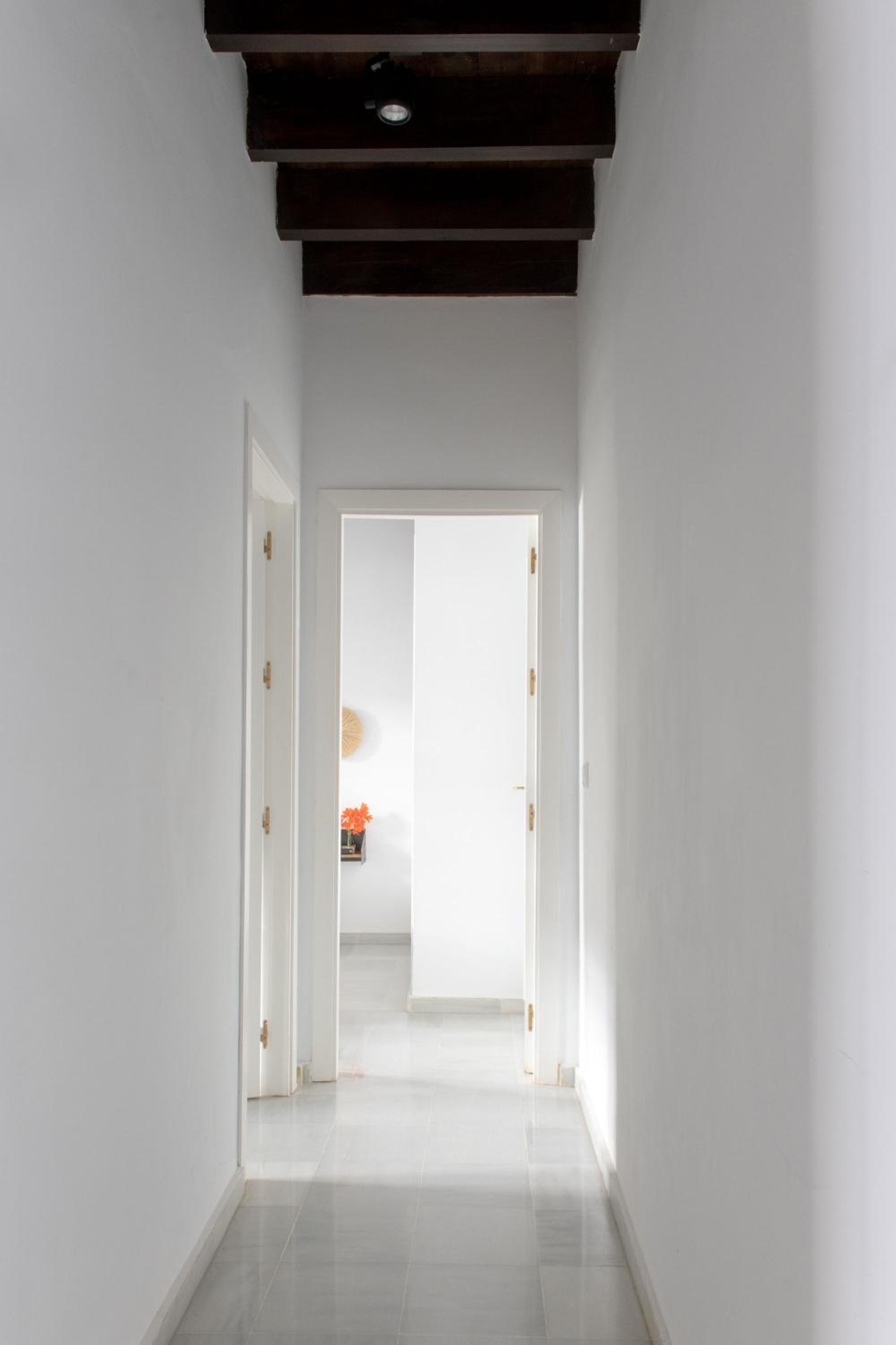 Triana Boutique Apartments by Hommyhome