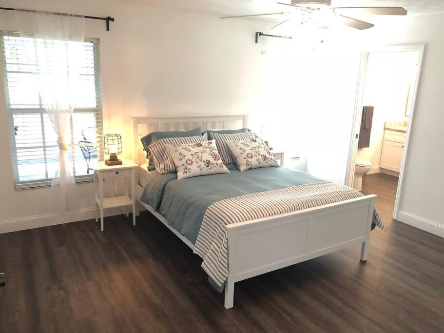 Beautiful Home across the street from Lake June! - Property Image 10