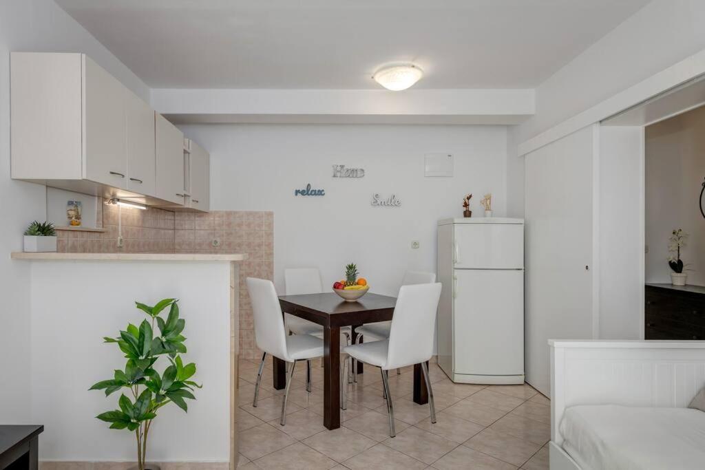 Apartment Beach