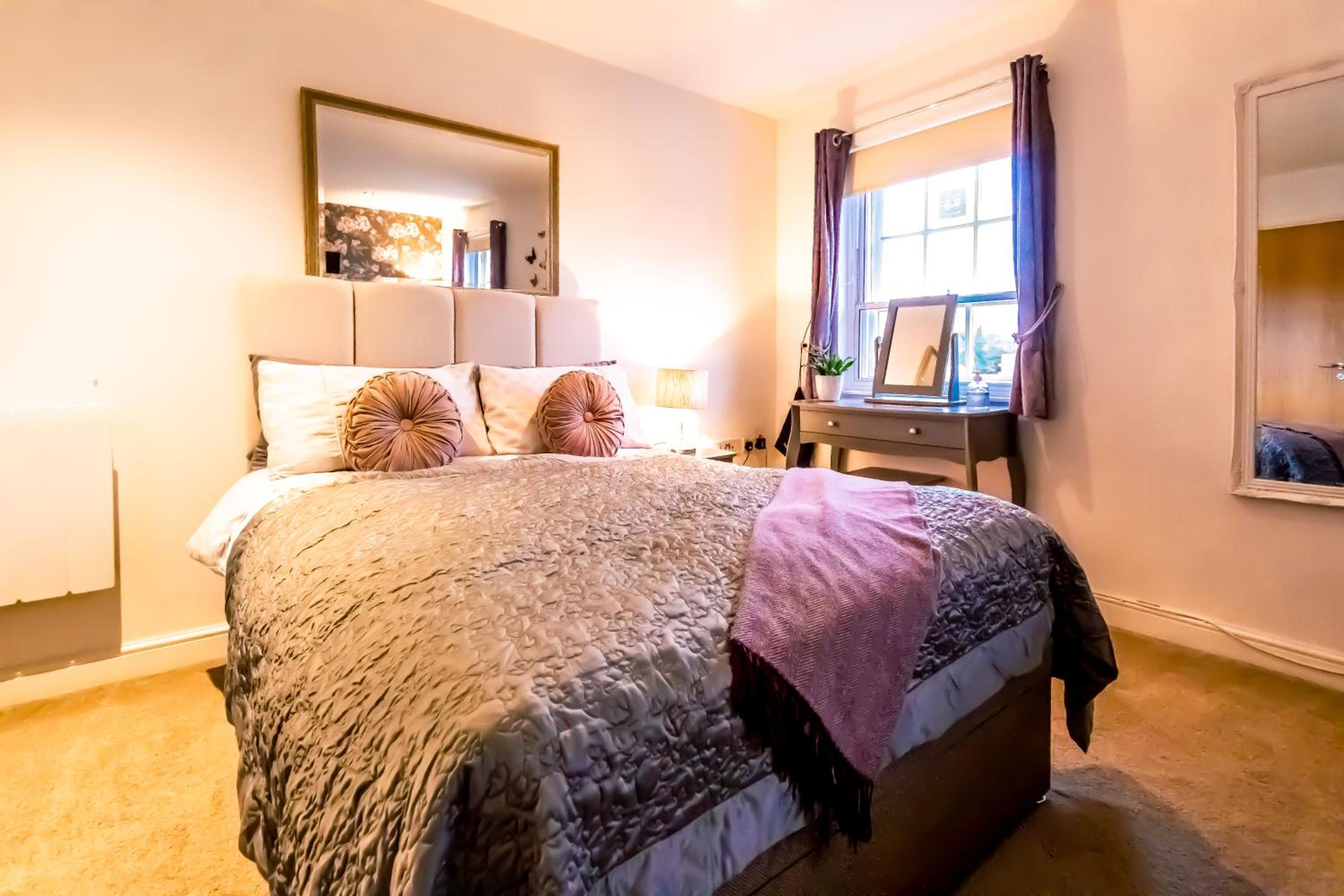 Domus House Studio Apartments in Chester city centre with Free Parking by Rework Accommodation view 5