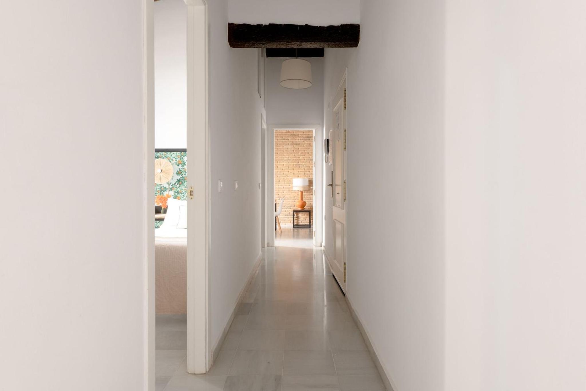 Triana Boutique Apartments by Hommyhome