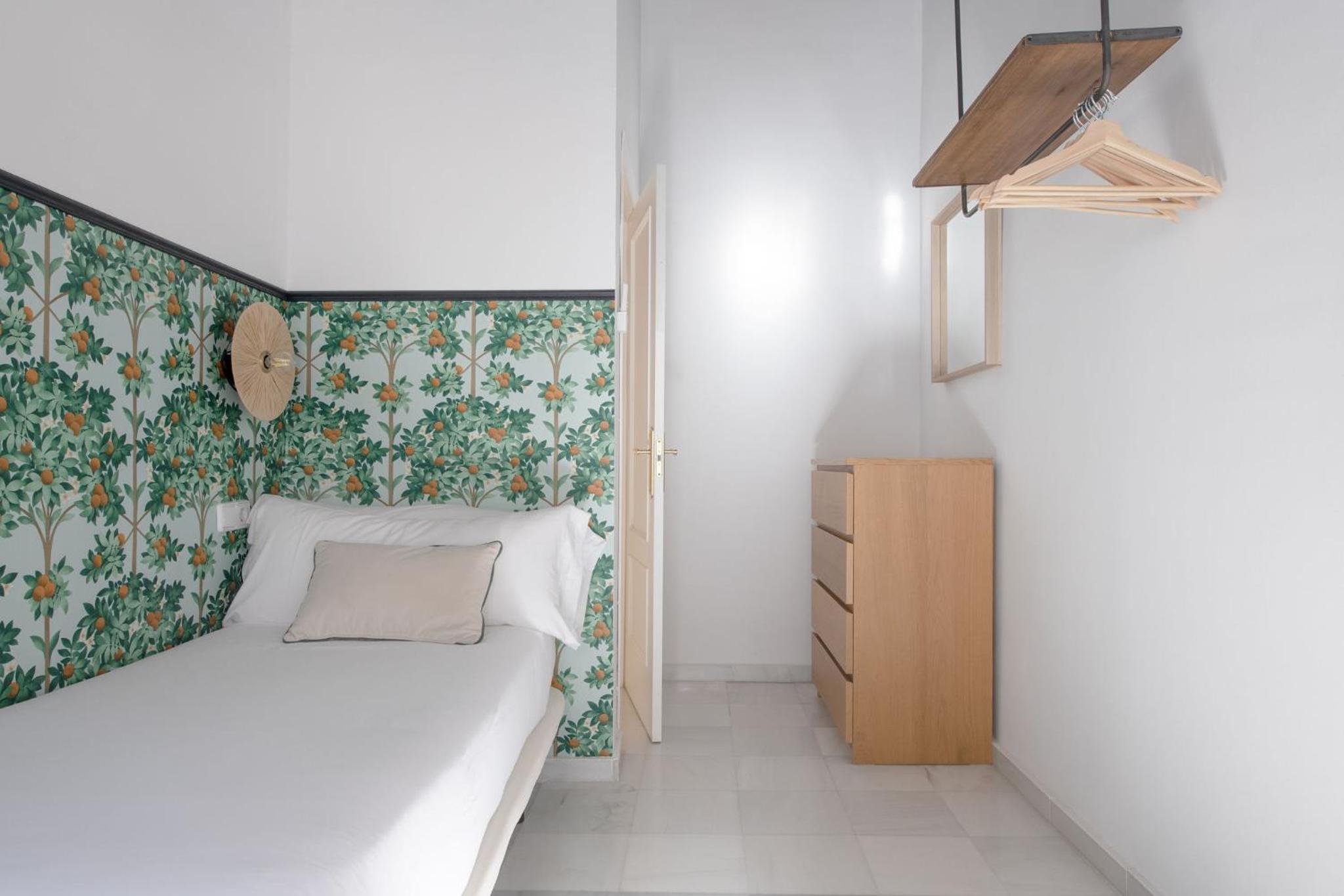Triana Boutique Apartments by Hommyhome