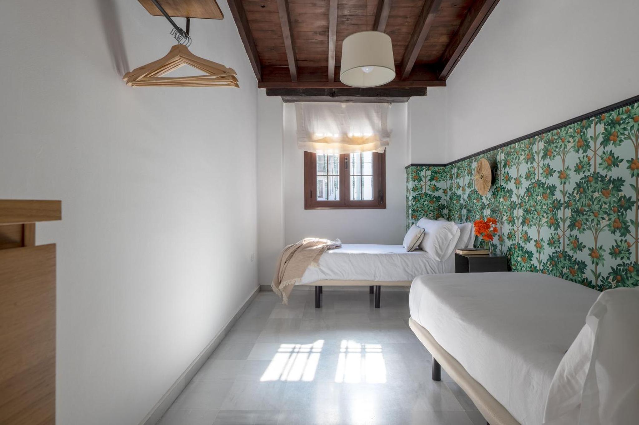 Triana Boutique Apartments by Hommyhome