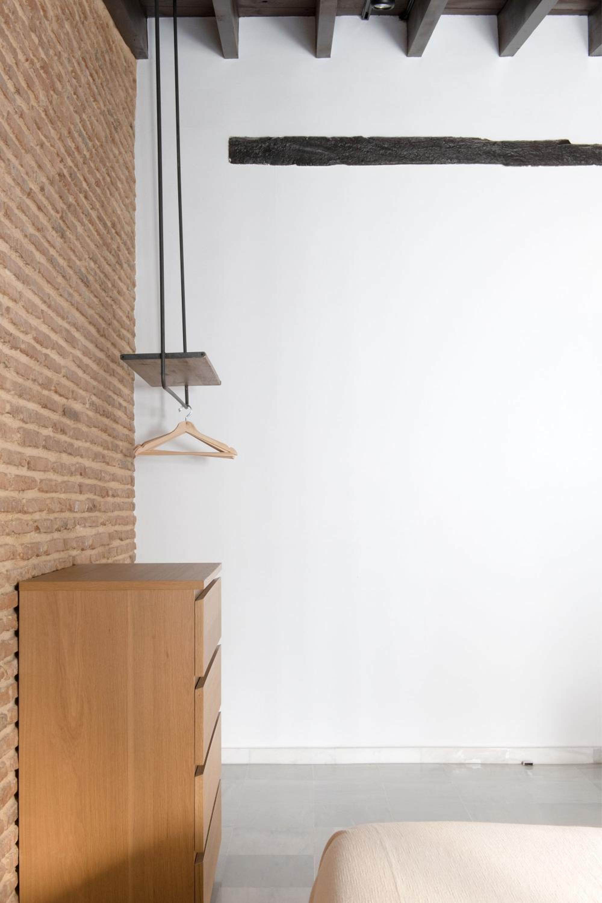 Triana Boutique Apartments by Hommyhome