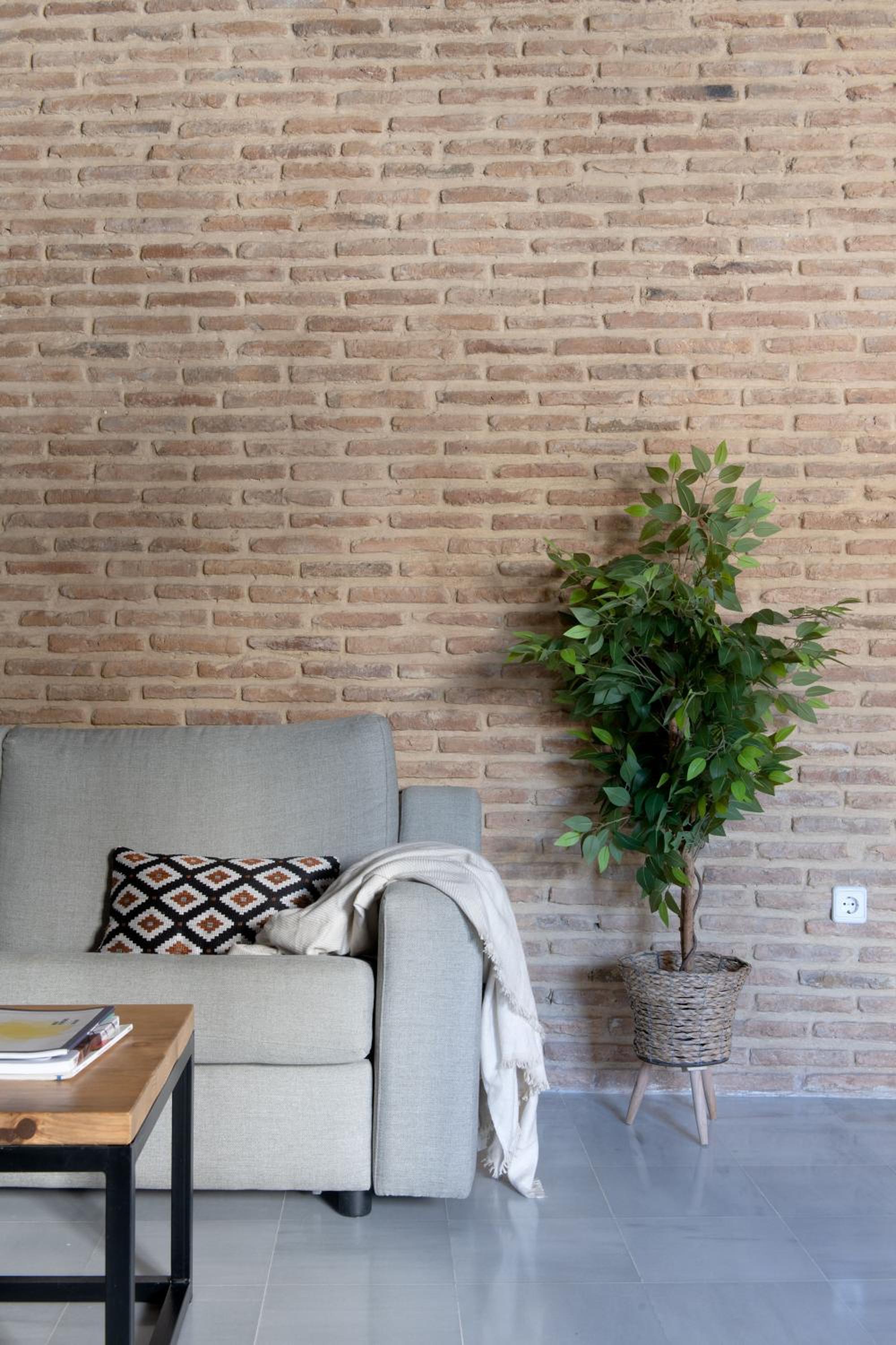 Triana Boutique Apartments by Hommyhome