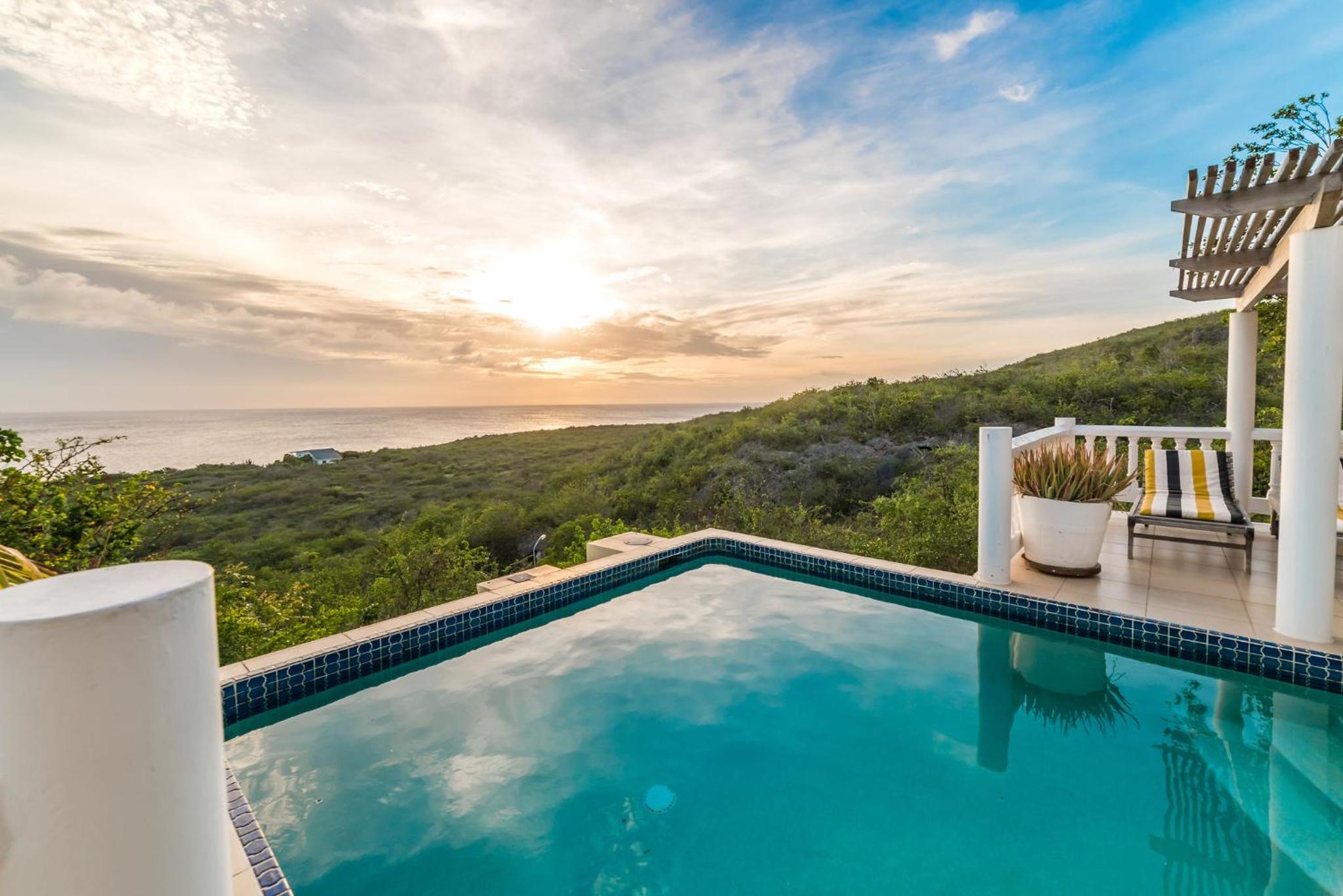 Coral Estate Rentals