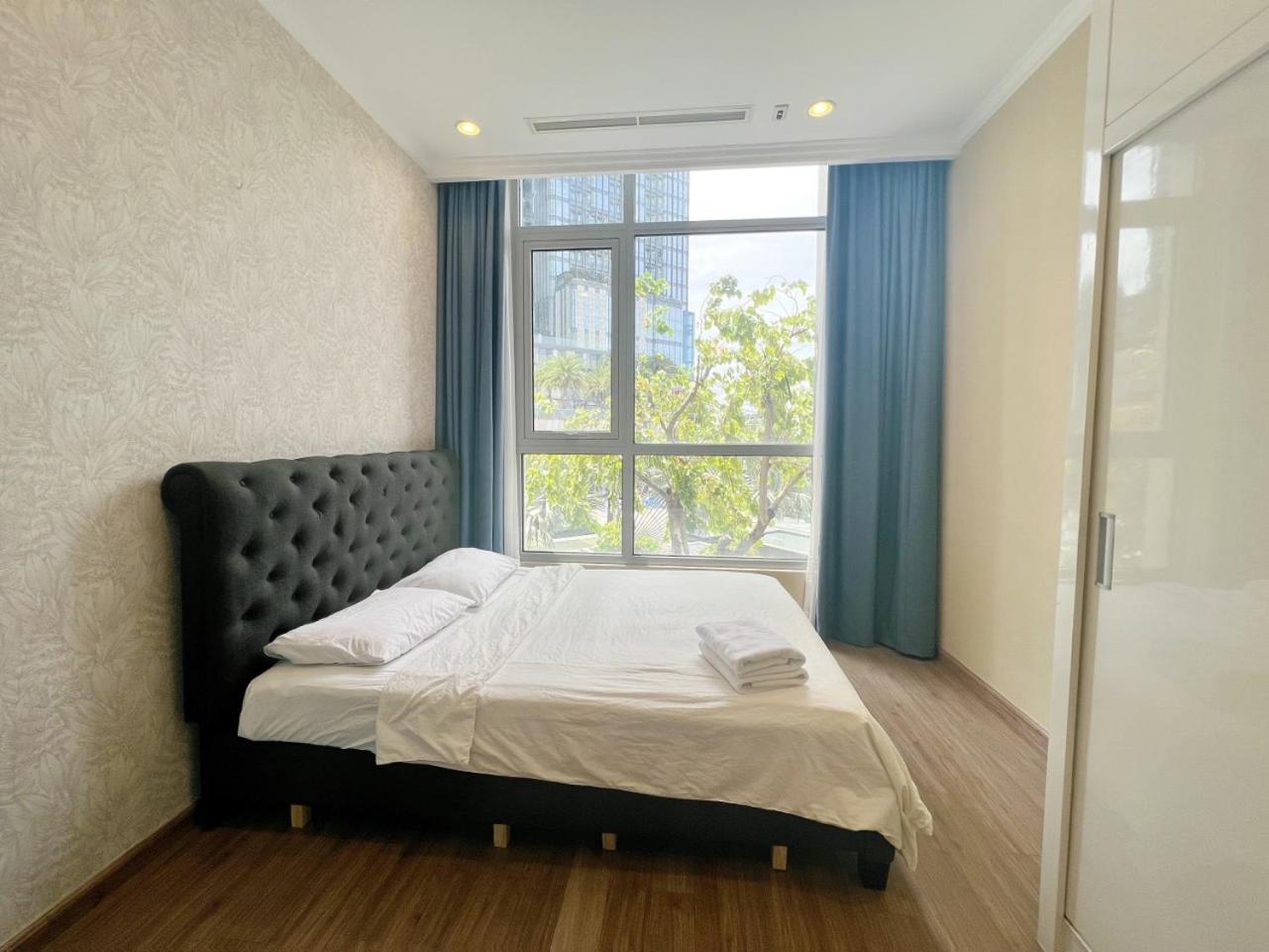 The Luxe Nest Landmark 81