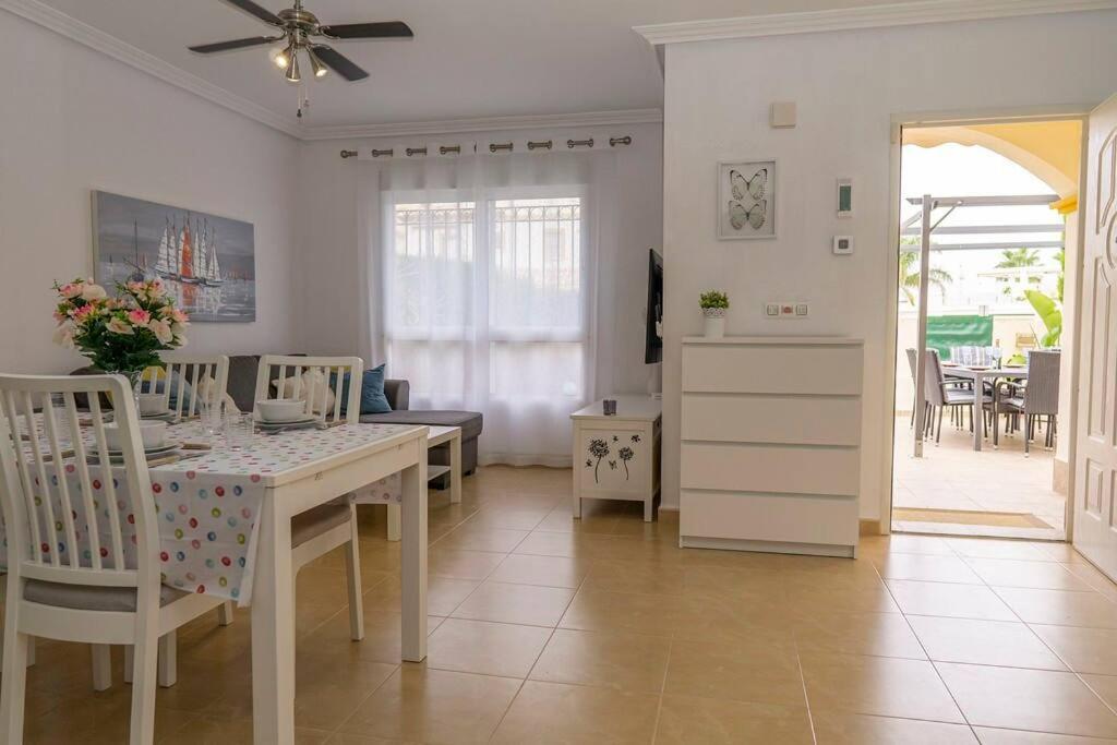 Beautiful 3 Bed Townhouse with landscaped communal pool area