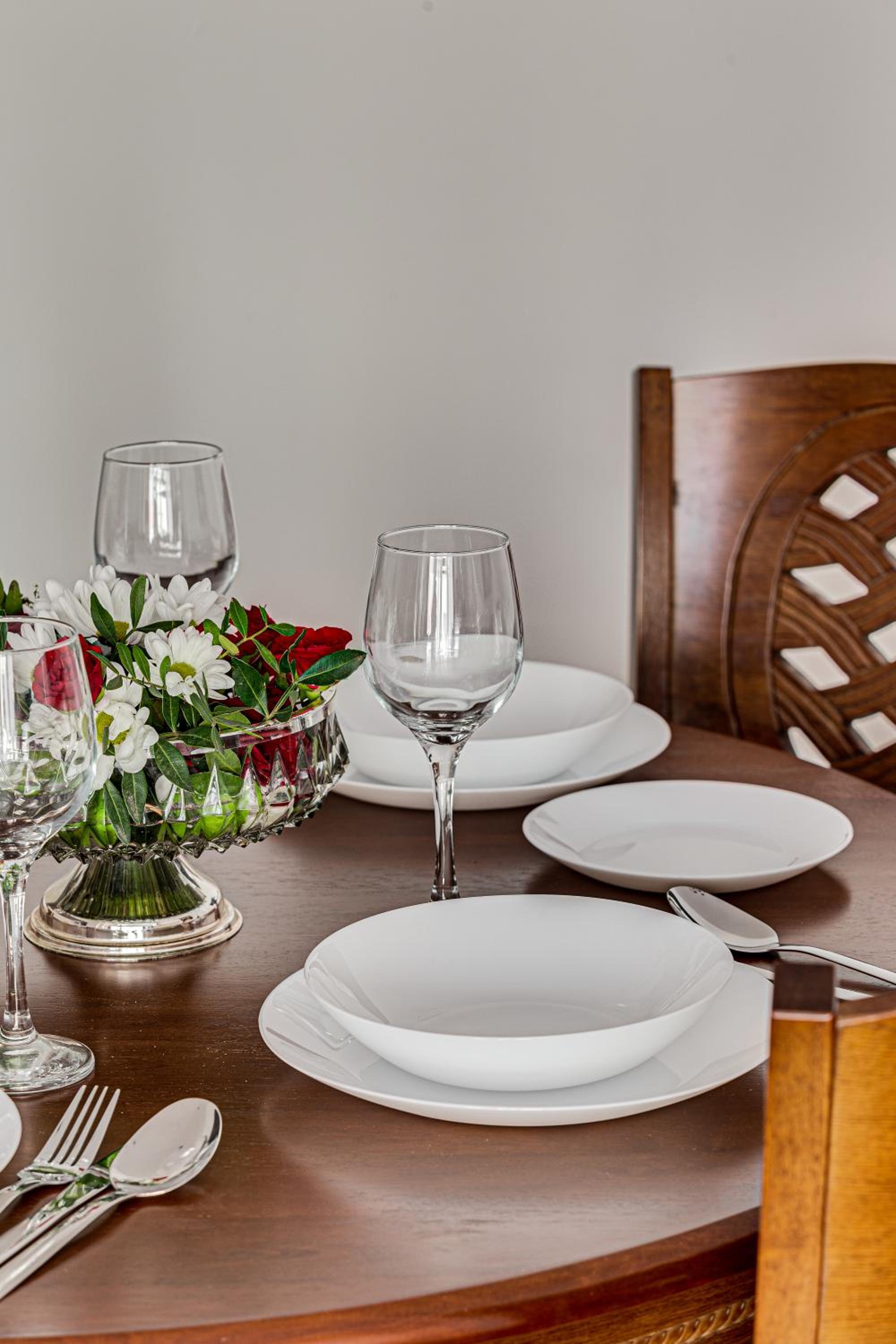 ARI Central Grand Apartments - Luxurious Stay