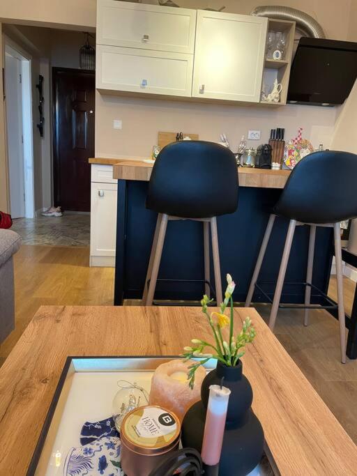 Annabella’s place