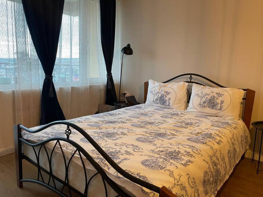 Annabella’s place