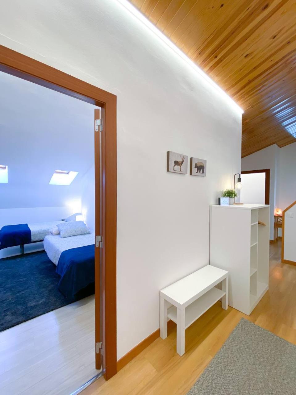Elegante Ático Encamp - FREE Parking Wifi SmartTv - Con altillo y 2 baños completos! l by BonesVacances