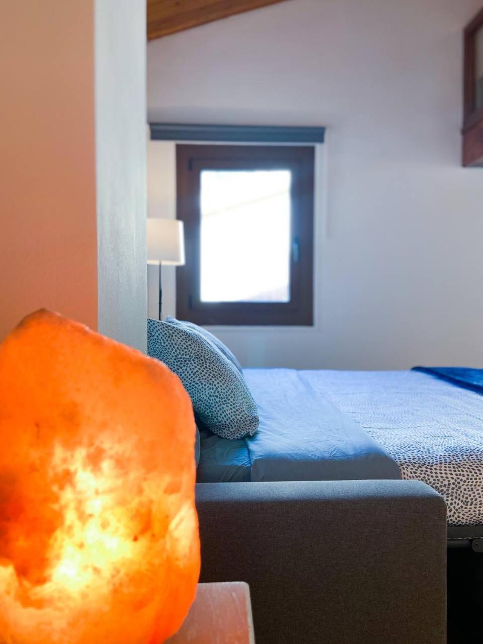 Elegante Ático Encamp - FREE Parking Wifi SmartTv - Con altillo y 2 baños completos! l by BonesVacances