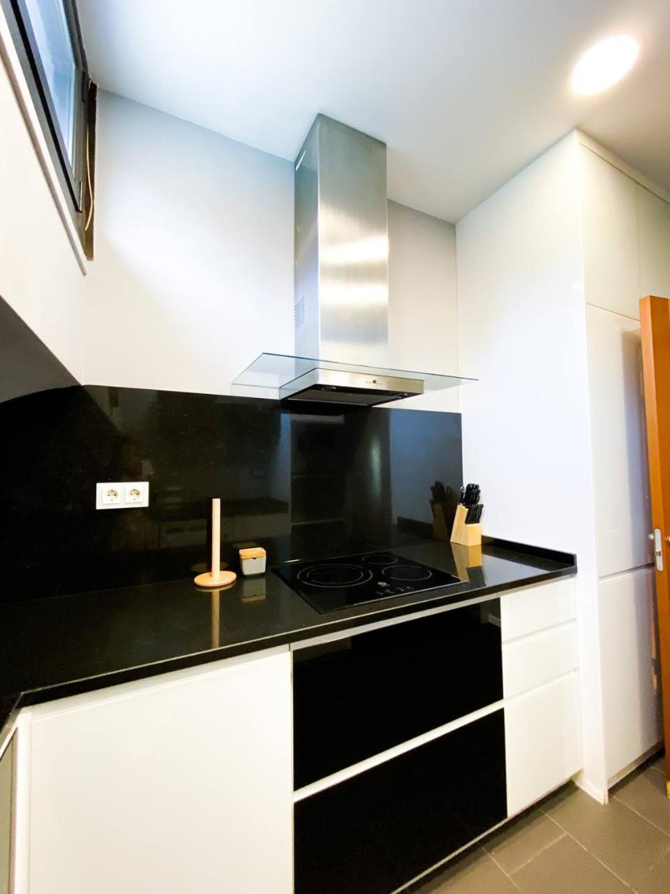 Elegante Ático Encamp - FREE Parking Wifi SmartTv - Con altillo y 2 baños completos! l by BonesVacances