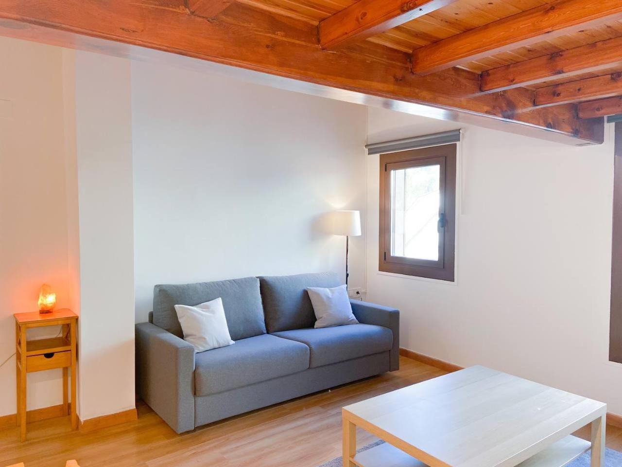 Elegante Ático Encamp - FREE Parking Wifi SmartTv - Con altillo y 2 baños completos! l by BonesVacances