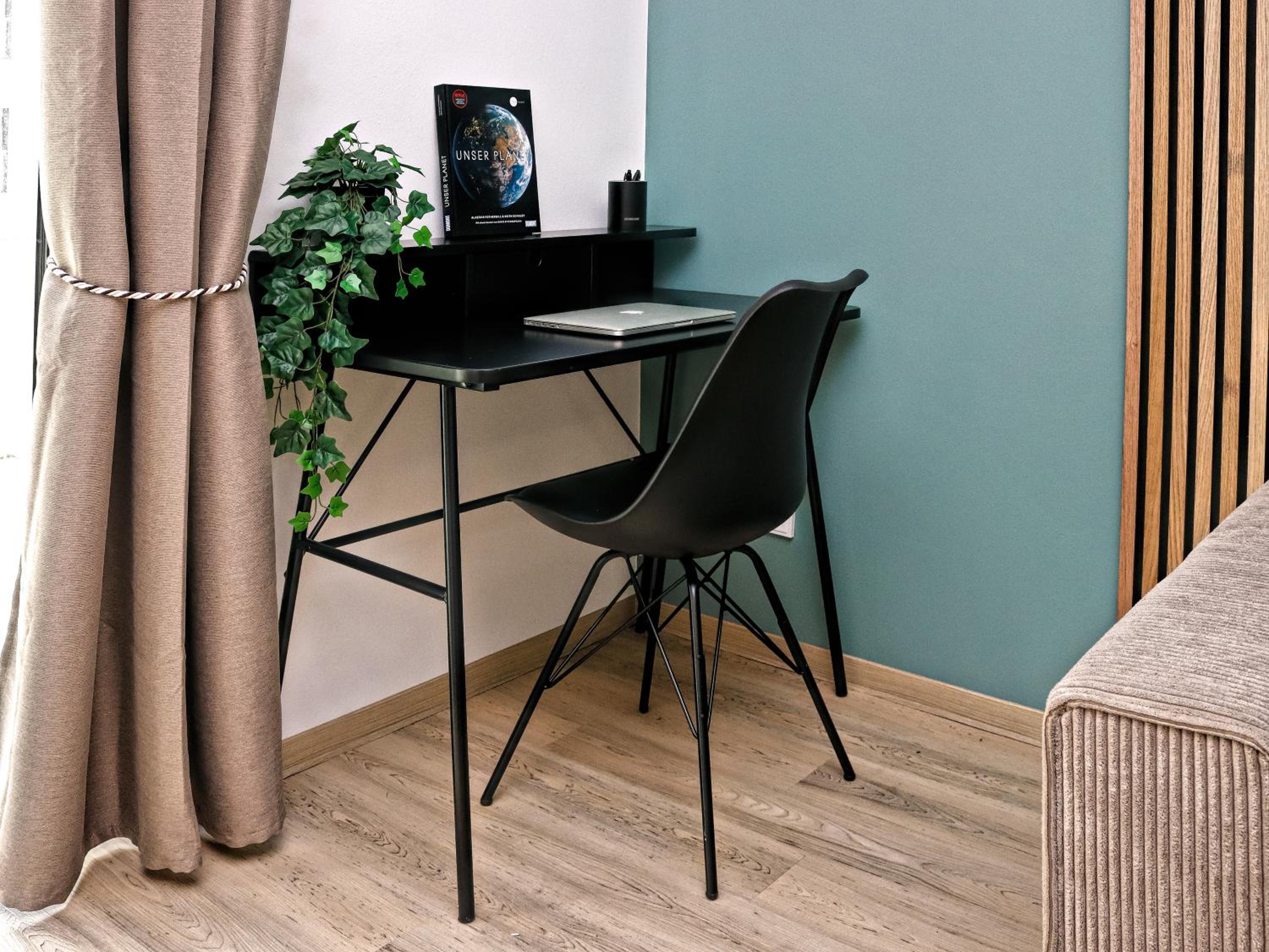LIGHTPLACE • Design • Boxspring • Balkon • 2 Smart TV •Innenstadt