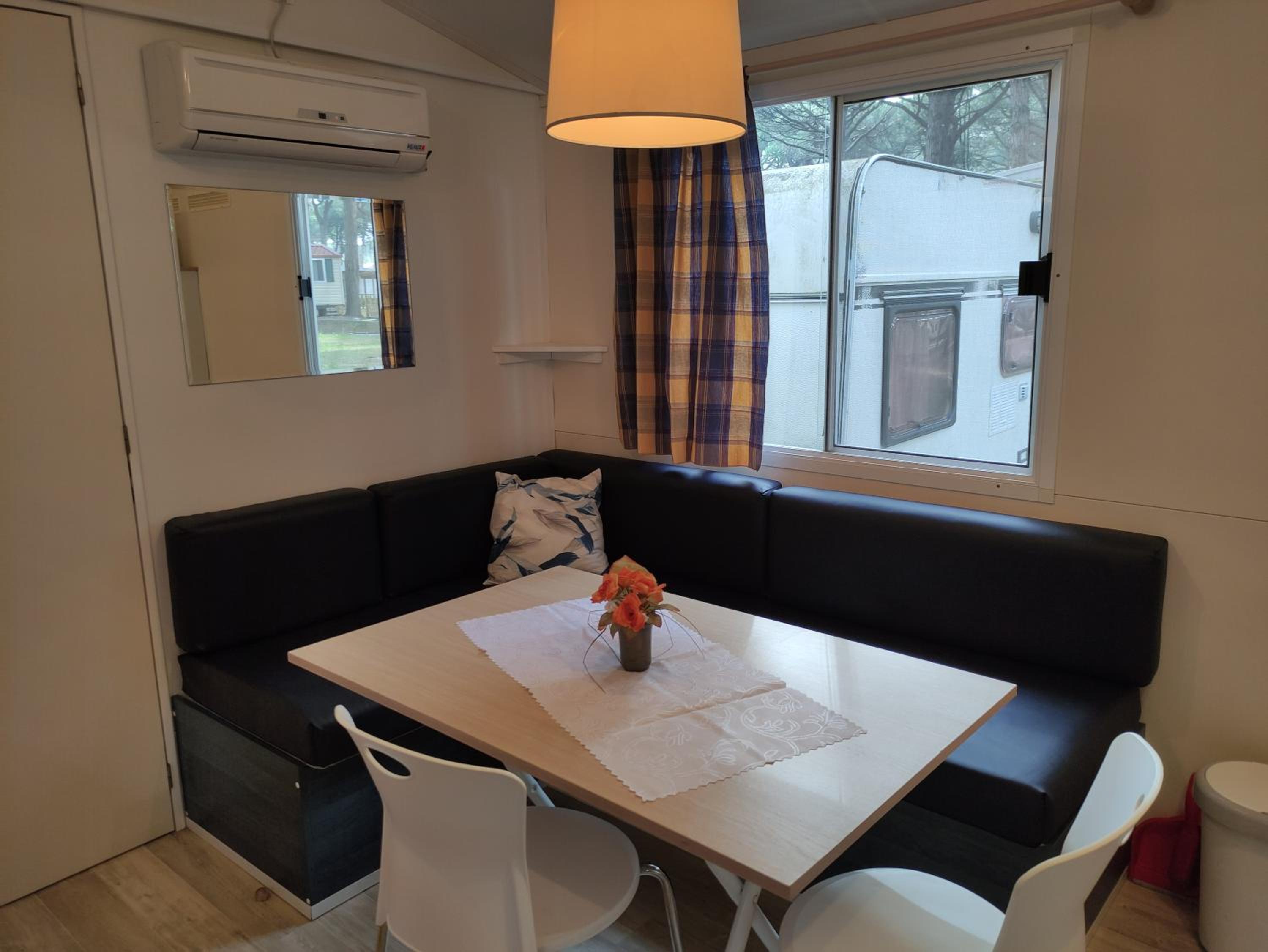Mipro Mobilhome 5 view 5