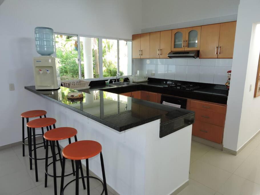 CASA EN CONDOMINIO EL PEÑON GIRARDOT 181