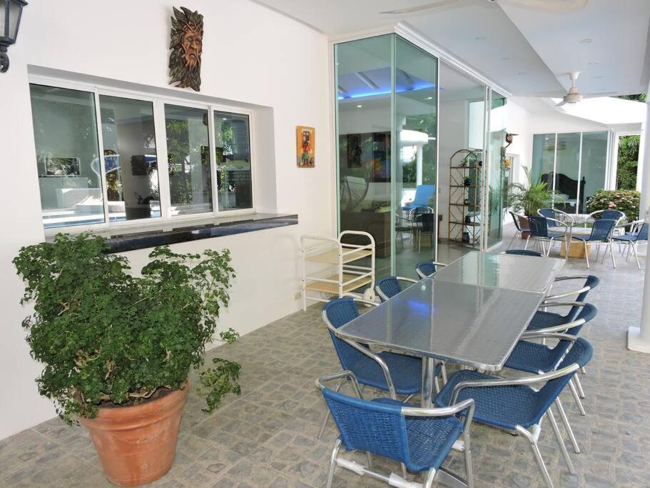 CASA EN CONDOMINIO EL PEÑON GIRARDOT 181