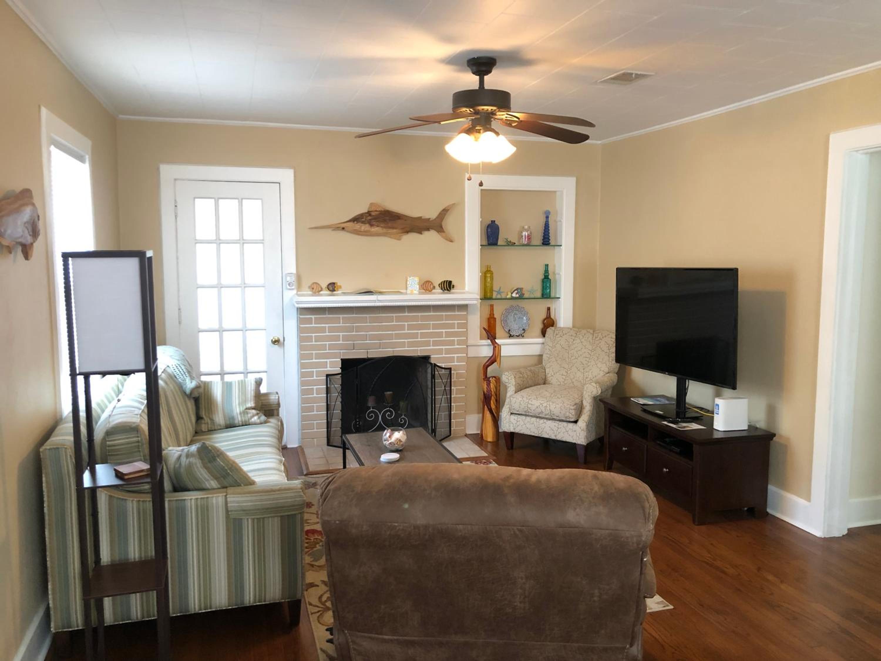 Calypso Pensacola in East Hill Neighborhood ! view 2
