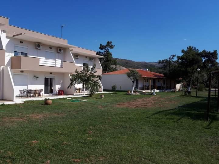 Studios Dimitraki view 3
