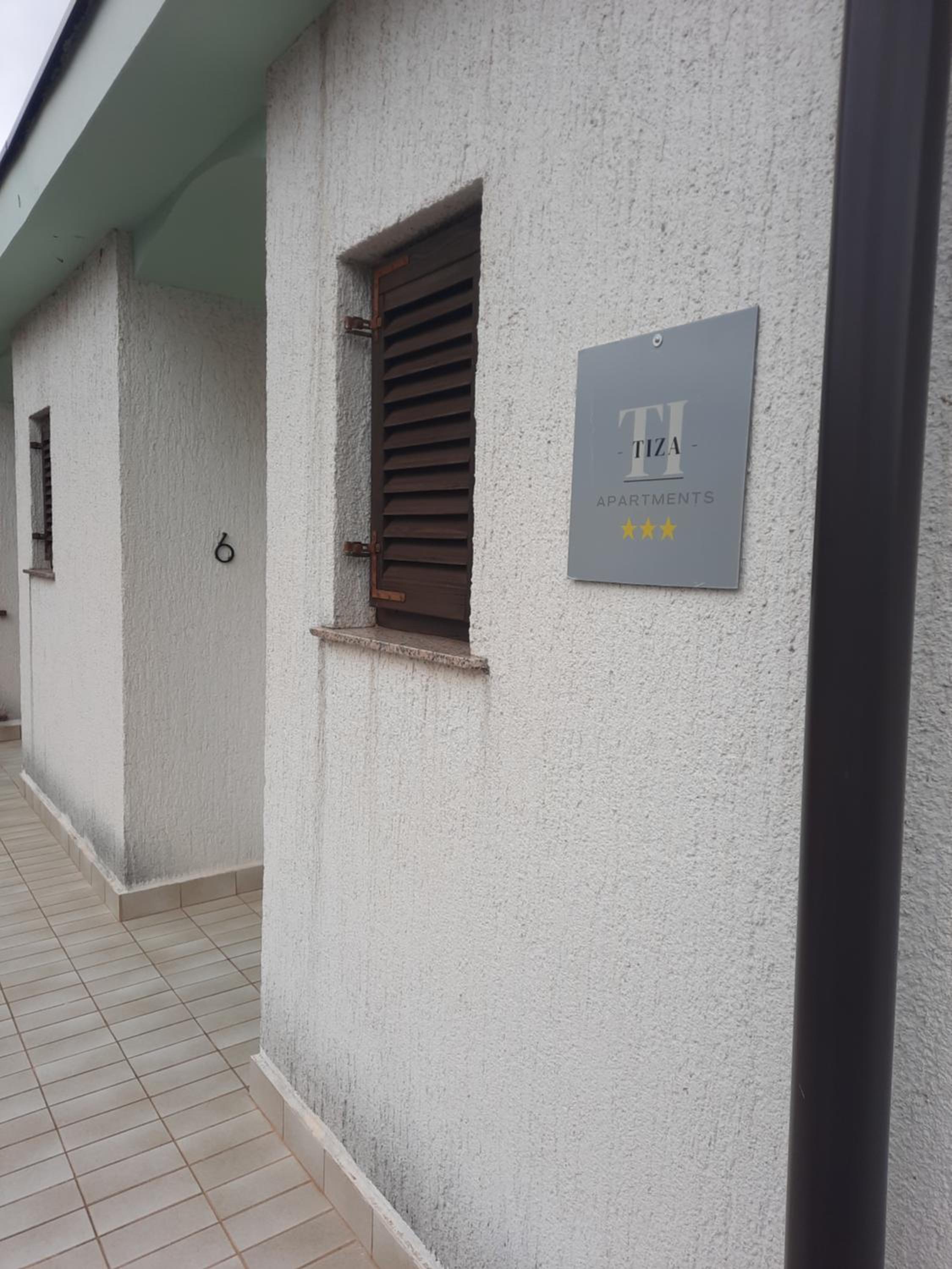 TIZA Apartments