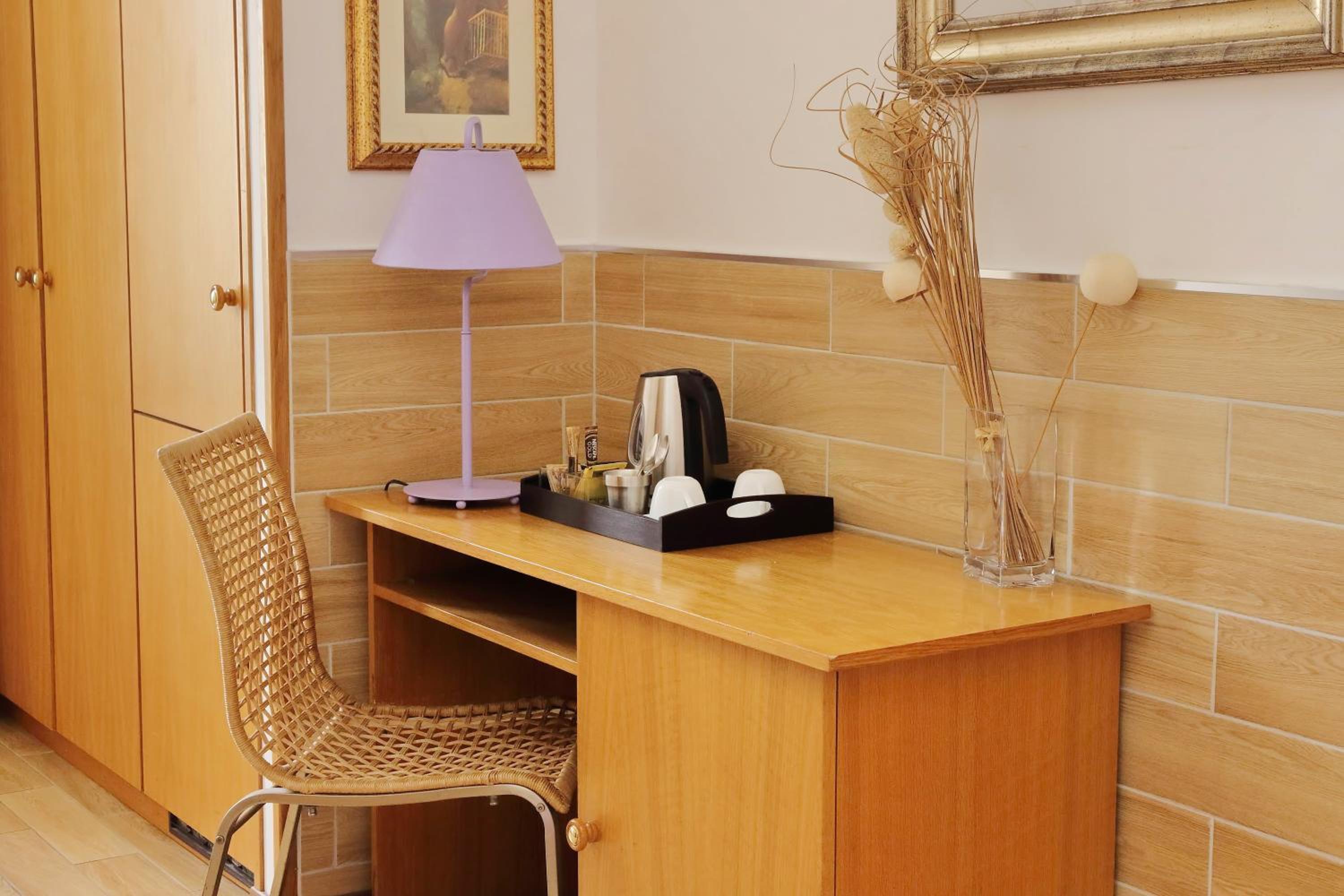 Sonnino Suite