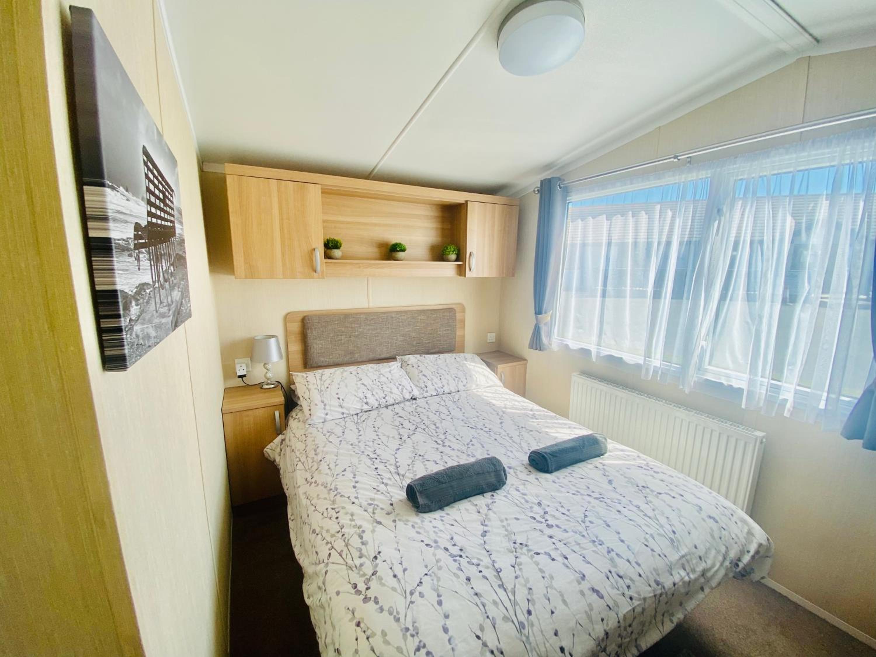 B47 Caravan Seven Bays view 5