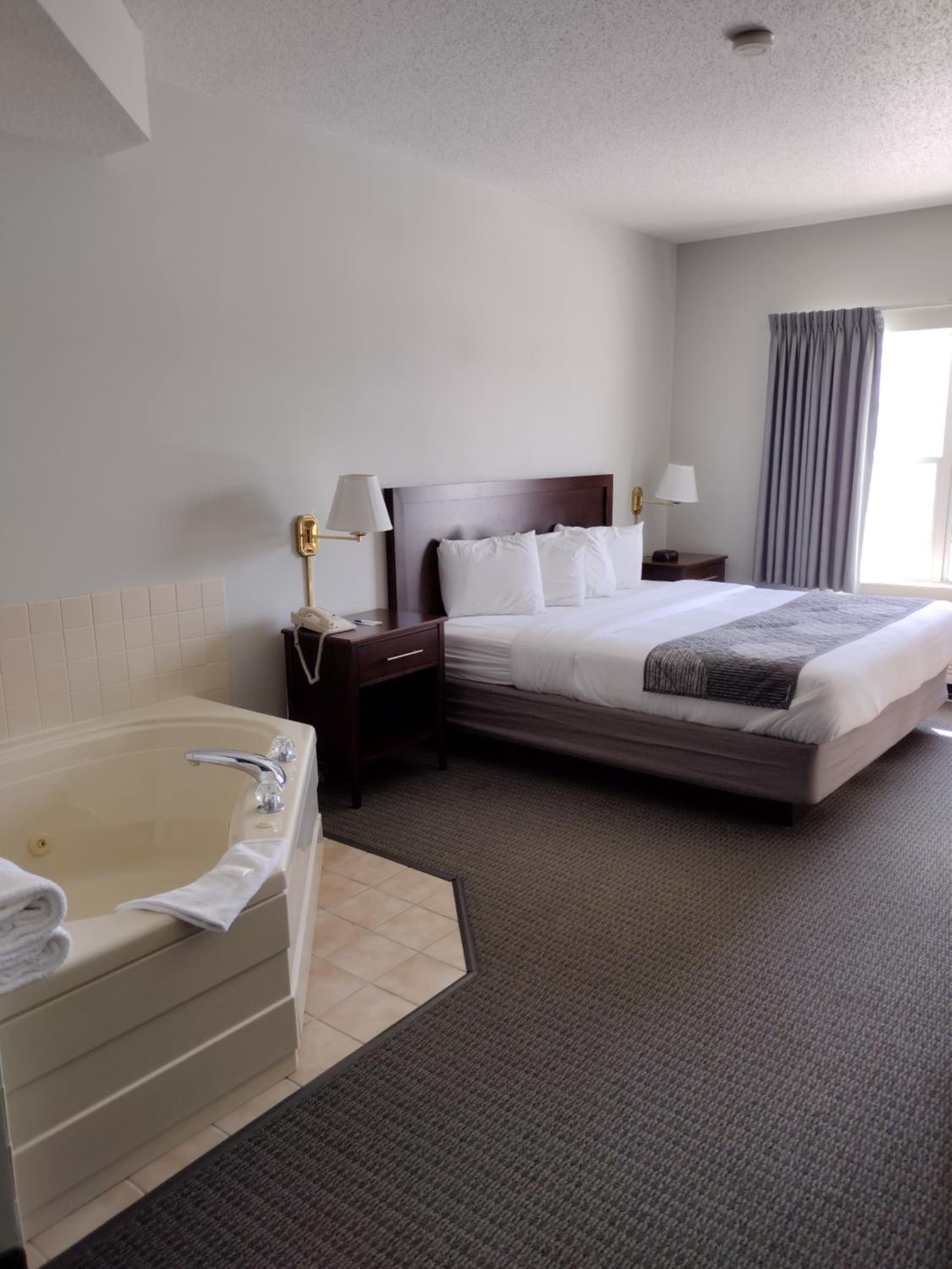 Hastings Country Inn - Property Image 10